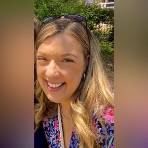 Meet your Posher, Pamela
